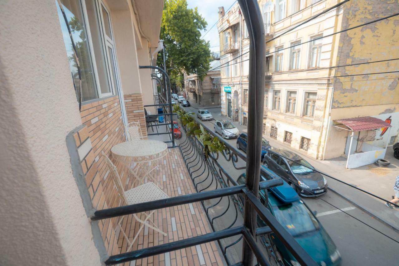 Wine Hostel Tbilisi Exterior photo