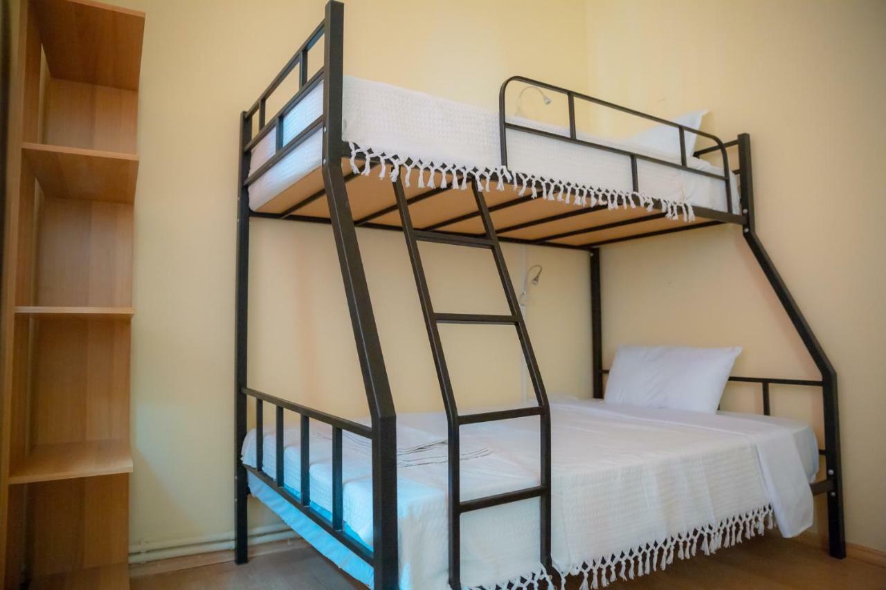 Wine Hostel Tbilisi Exterior photo