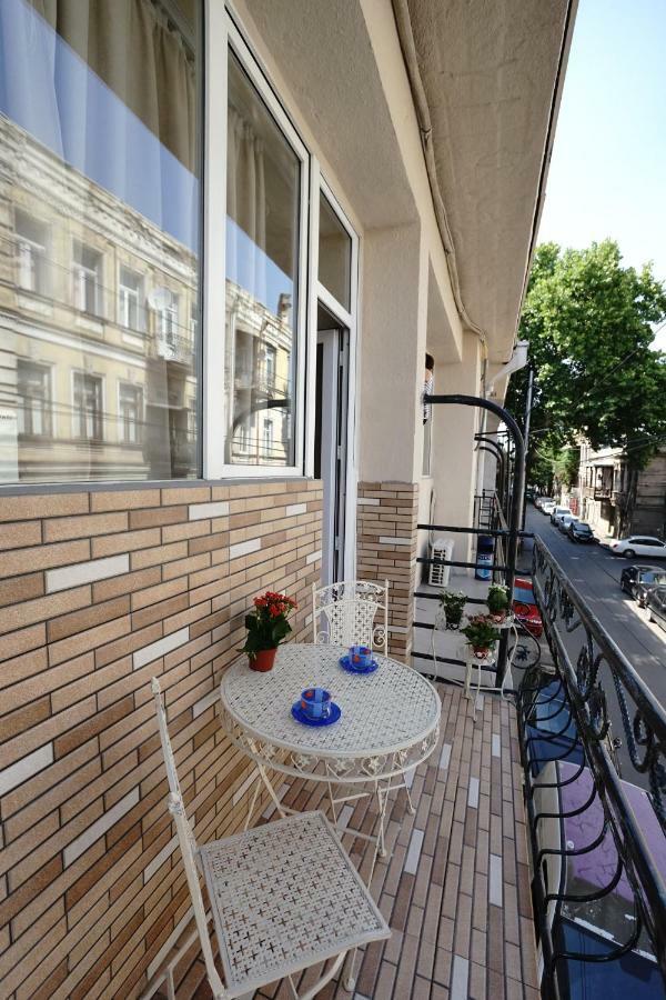Wine Hostel Tbilisi Exterior photo